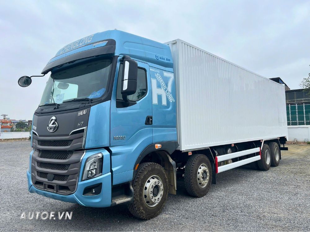 Tải 4 chân H7 360Hp thùng kín container 3 cửa